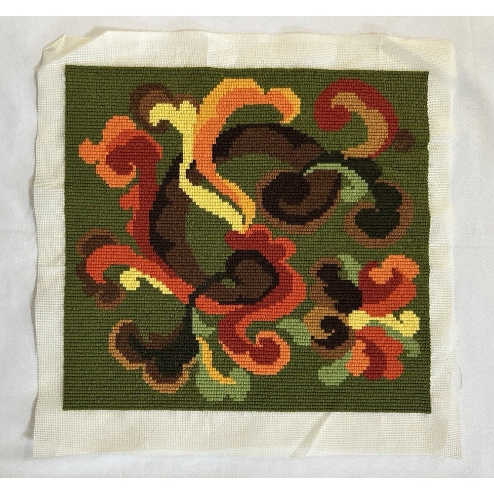 Vtg Norwegian Rosemaling‎ Style Needlepoint Folk Art MCM Akle Textile Panel (K) - Picture 3 of 5